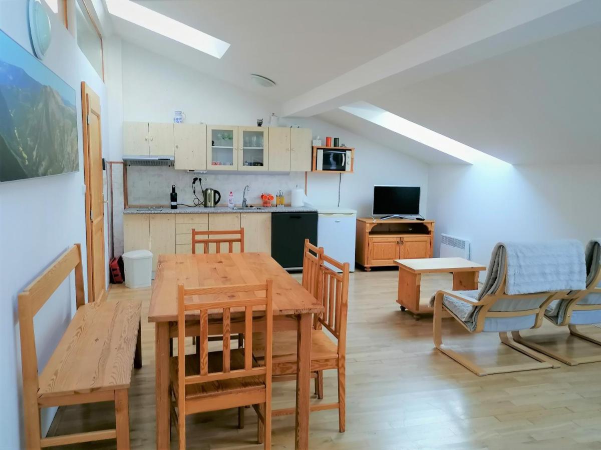 Pod Strechou Apartment Svoboda nad Upou